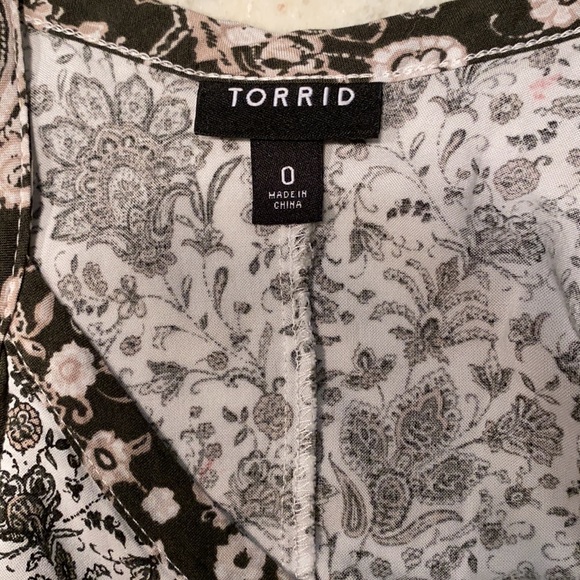 Torrid Summer Dress Size 0 Green Paisley two-tone - Picture 4 of 8